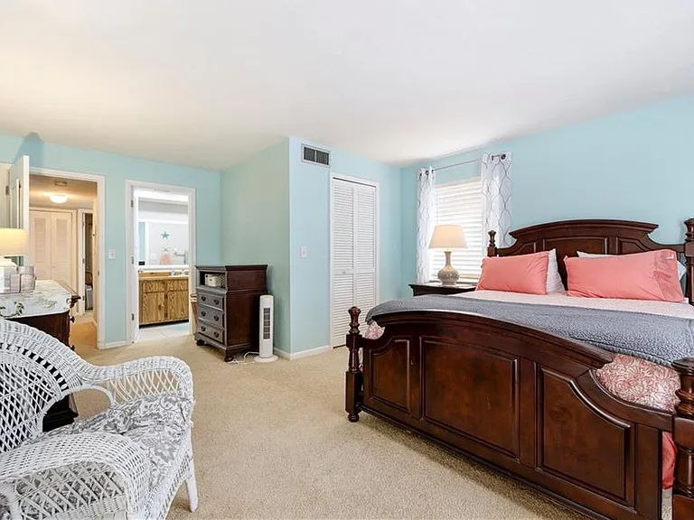 6142 Whiskey Creek Dr #603 — Photo 24