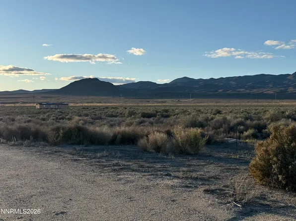 5105 N Meridian Rd, Lovelock, NV 89419
