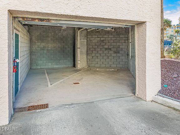 4th image of 4651 S Atlantic Ave Unit 9705