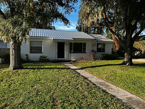 1711 E Gary Rd Photo 1