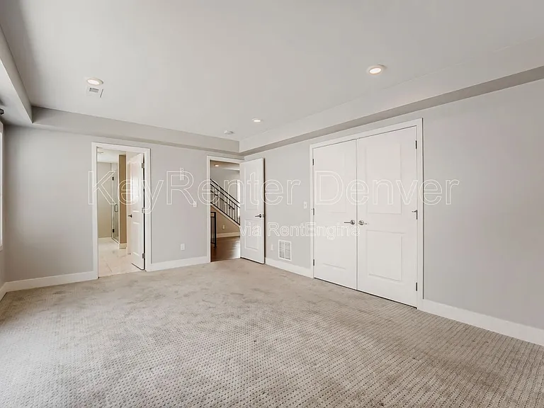 758 S Leyden St — Photo 15