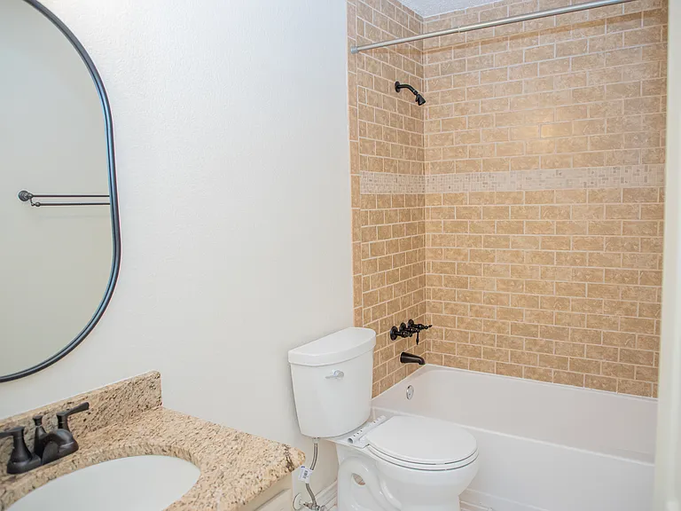 2201 Driskell Ln — Photo 18