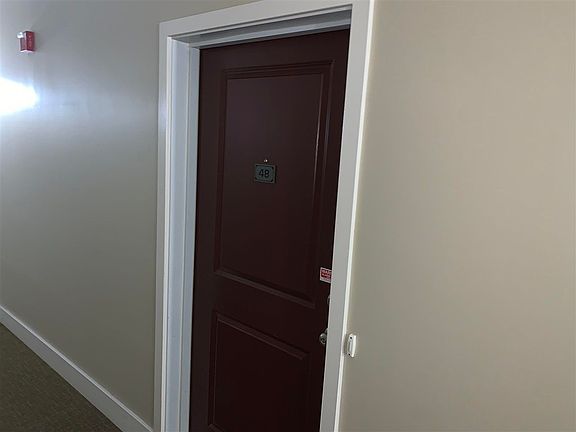 3rd image of 55 Mallory Ave #48