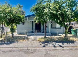 1527 Hiawatha Ave, Stockton, CA 95205