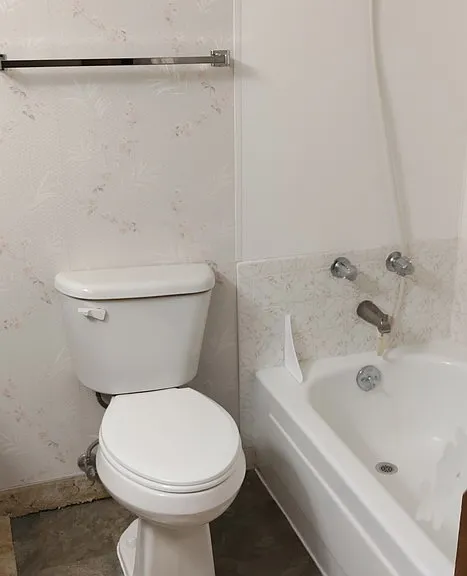 508 W Dakota Ave — Photo 15