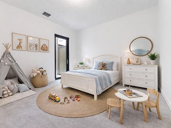 5th image of 9568 Regal Palm Court