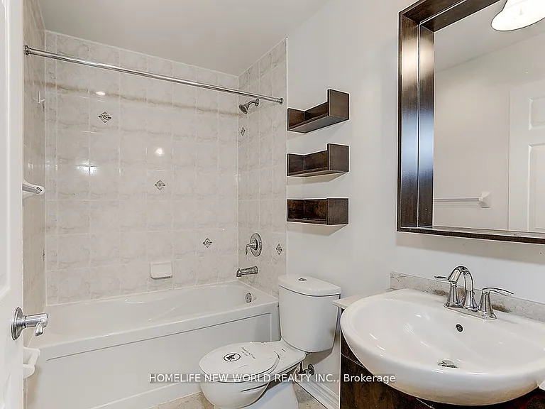 18 Holmes Ave #1315 — Photo 7