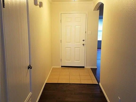 2nd image of 7125 Starwood Dr