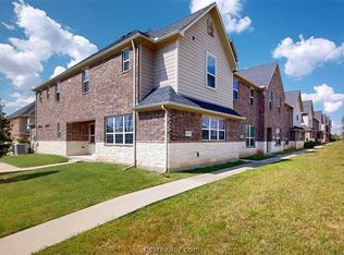 2027 Harvey Mitchell Pkwy S, College Station, TX 77840