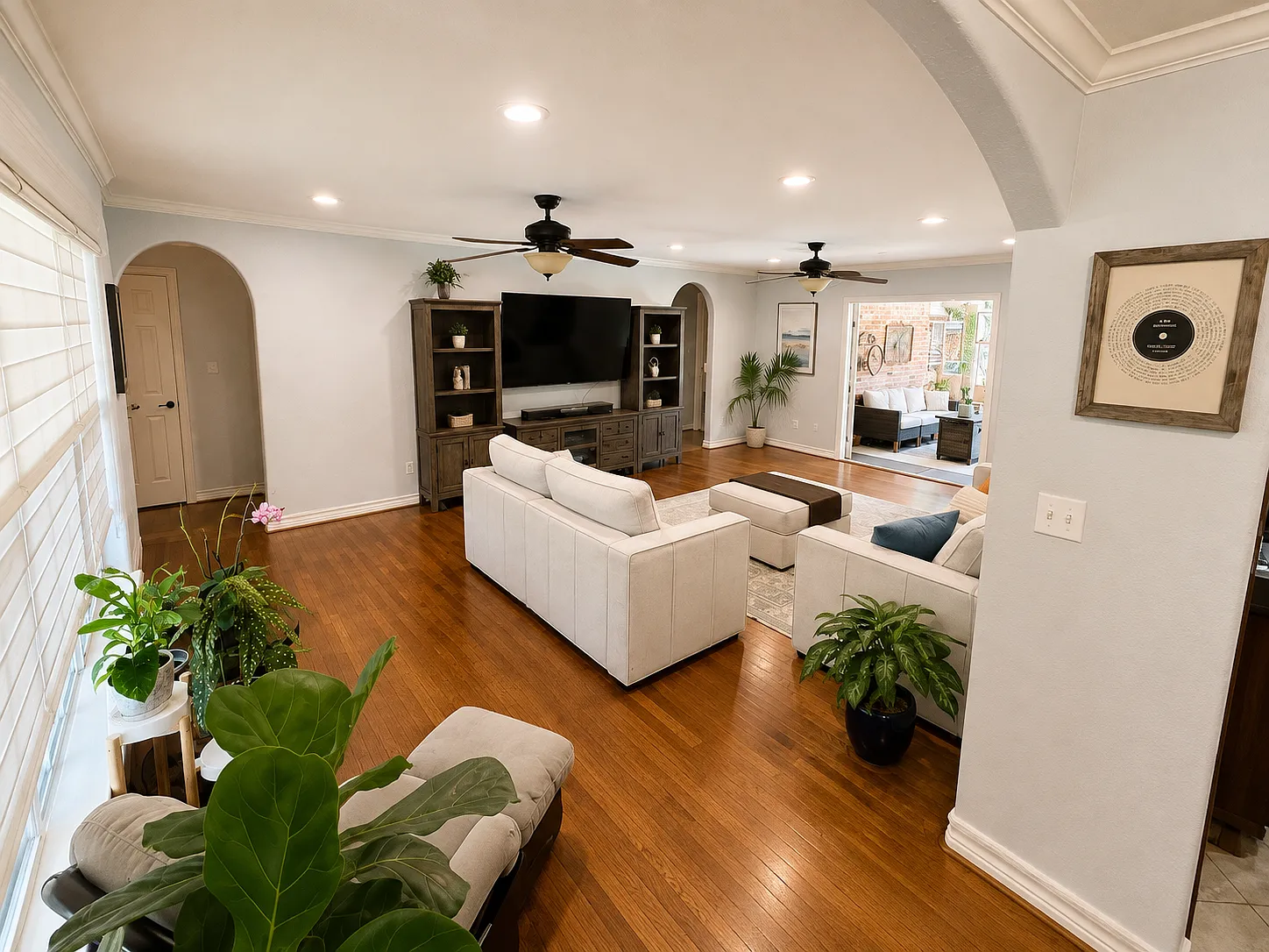 3 bed, 1601 sqft, $3,500 — Photo 3