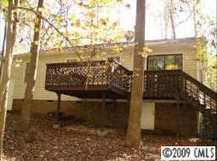 1015 Foxborough Rd, Charlotte, NC 28213