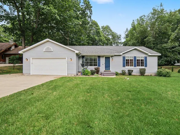 7079 W Decker Rd, Ludington, MI 49431