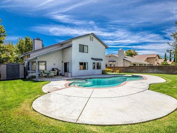 Lots of room on the backyard