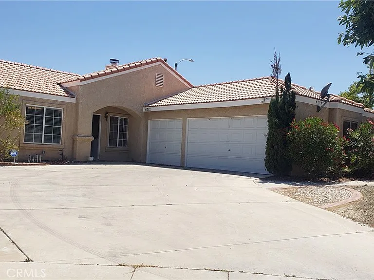 6012 Sandpiper Pl — Photo 2