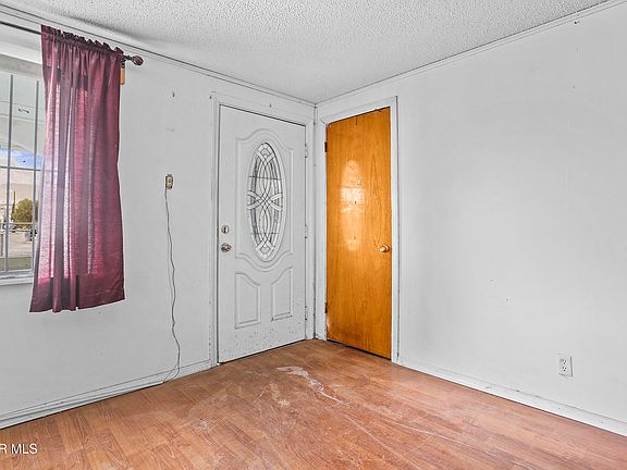 3rd image of 9028 Ankerson St