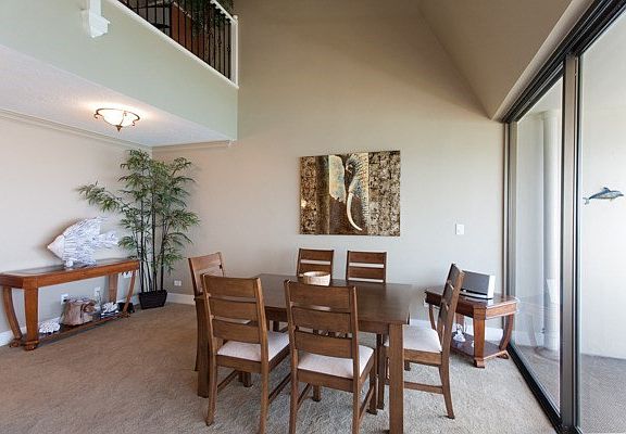 4th image of 75-5782 Kuakini Hwy #Penthouse 704