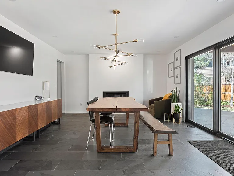 10021 E Grand Ave — Photo 16