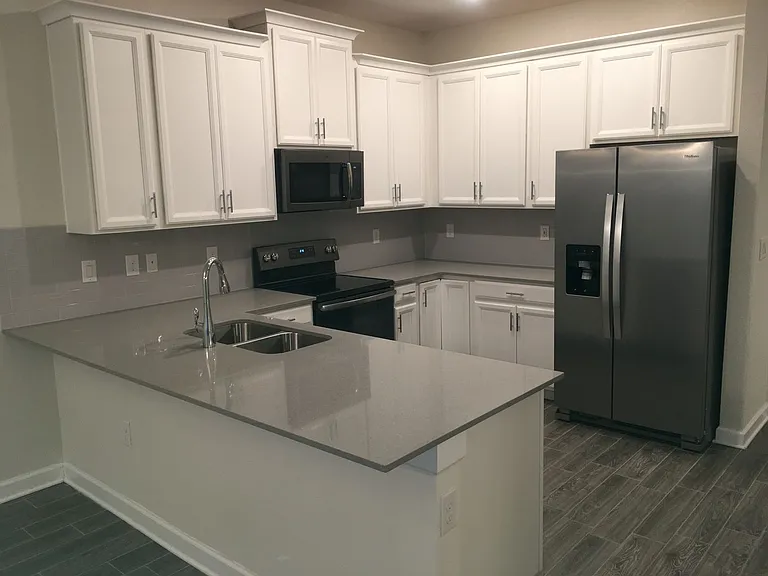 1260 Royal Street George Blvd #1 — Photo 3