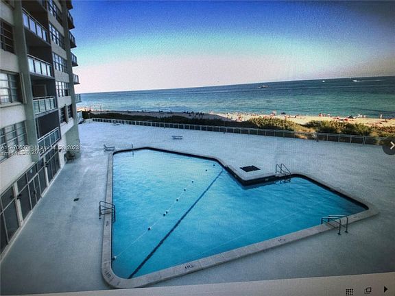 4th image of 7135 Collins Ave APT 1713
