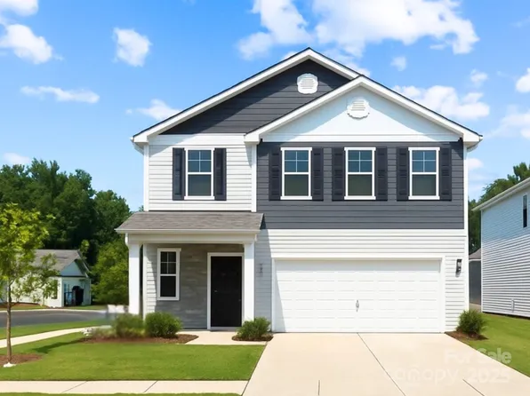 4040 Stoneygreen Ln, Charlotte, NC 28215