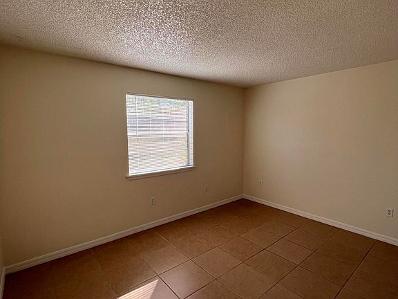 4th image of 4485 Barna Ave #4487