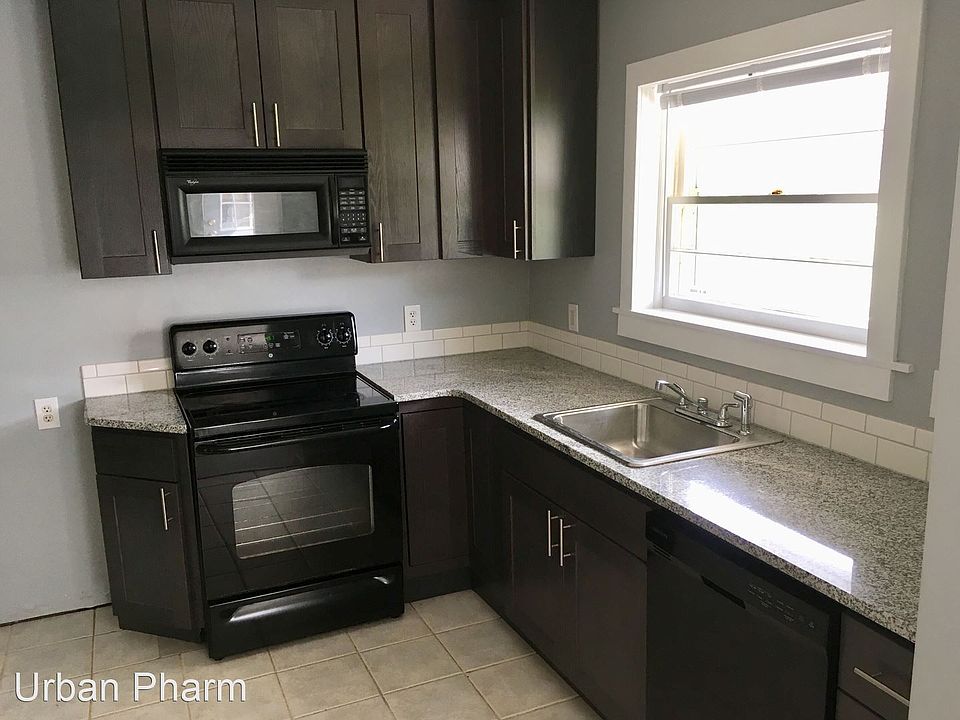1st image of 1414 Hope St SE