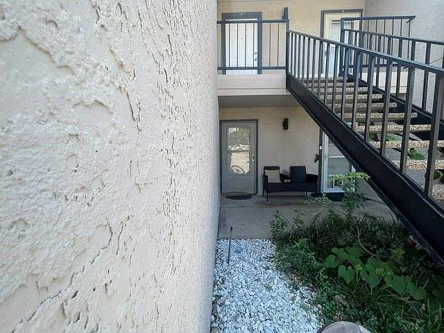 1 bed, 1.0 bath, 619 sqft, $1,150 — Photo 3