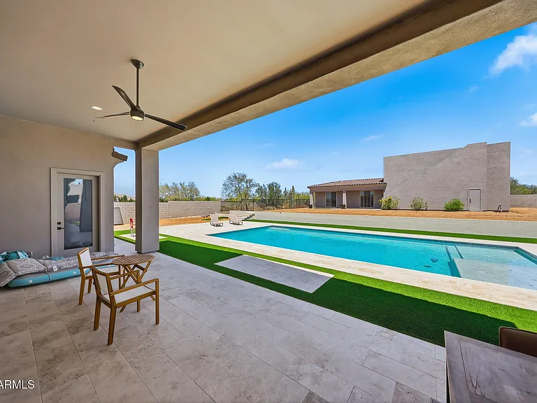 6896 E Lomas Verdes Dr — Photo 44