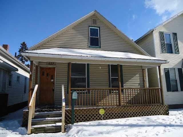 1st image of 637 Willard St