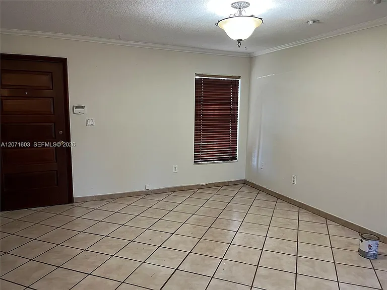 12713 SW 70th Ln — Photo 3