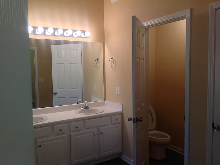 360 Princeton Way — Photo 8