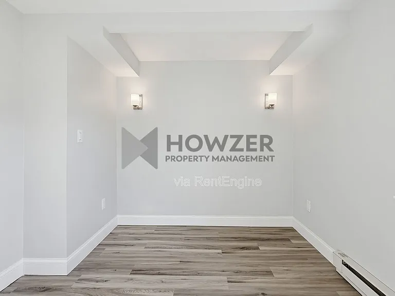 35 Riverside Dr #2R — Photo 4