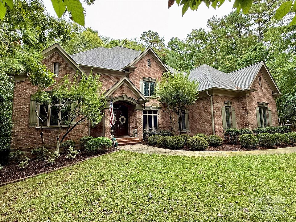 1st image of 7009 Willow Trace Ln