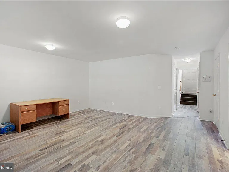 4113 Flower Box Ct — Photo 28
