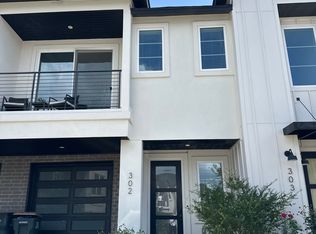 12001 Vista Parke Dr #302, Austin, TX 78726