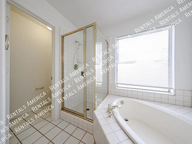 15831 N 6th Ave — Photo 34