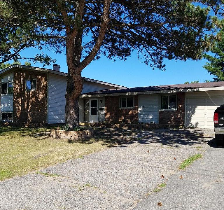 1st image of 3 Country Wood Dr