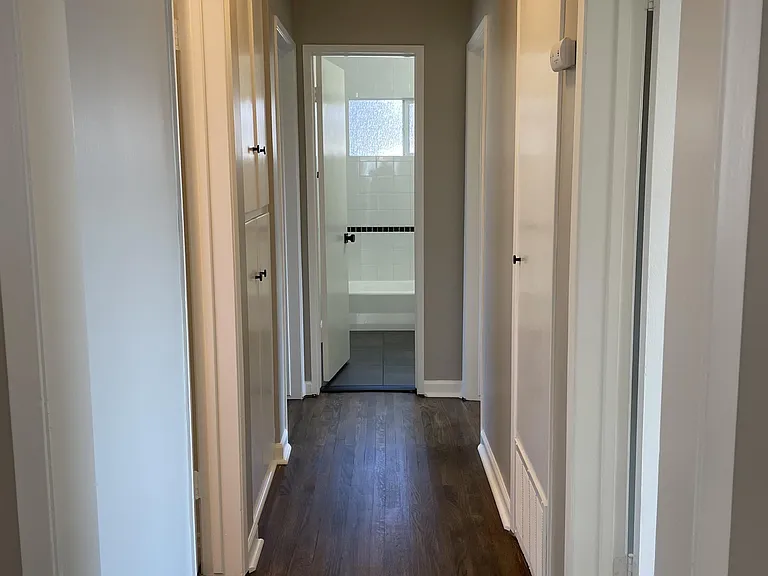 2634 Balfour Ave — Photo 22