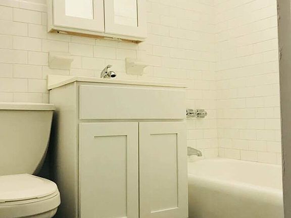 4th image of 210 W 262nd St APT 4A