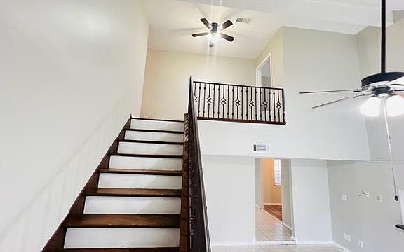 3rd image of 360 Bellemeade Blvd
