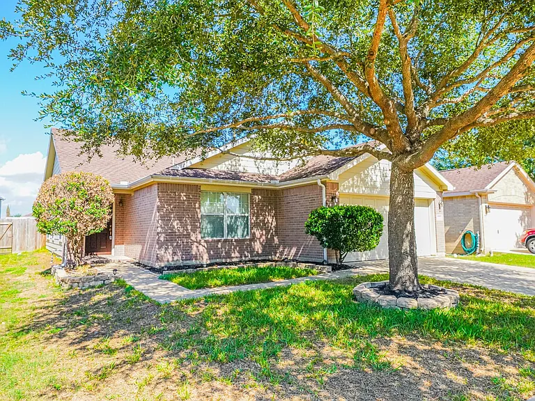 18014 Shady Cypress Ln — Photo 3