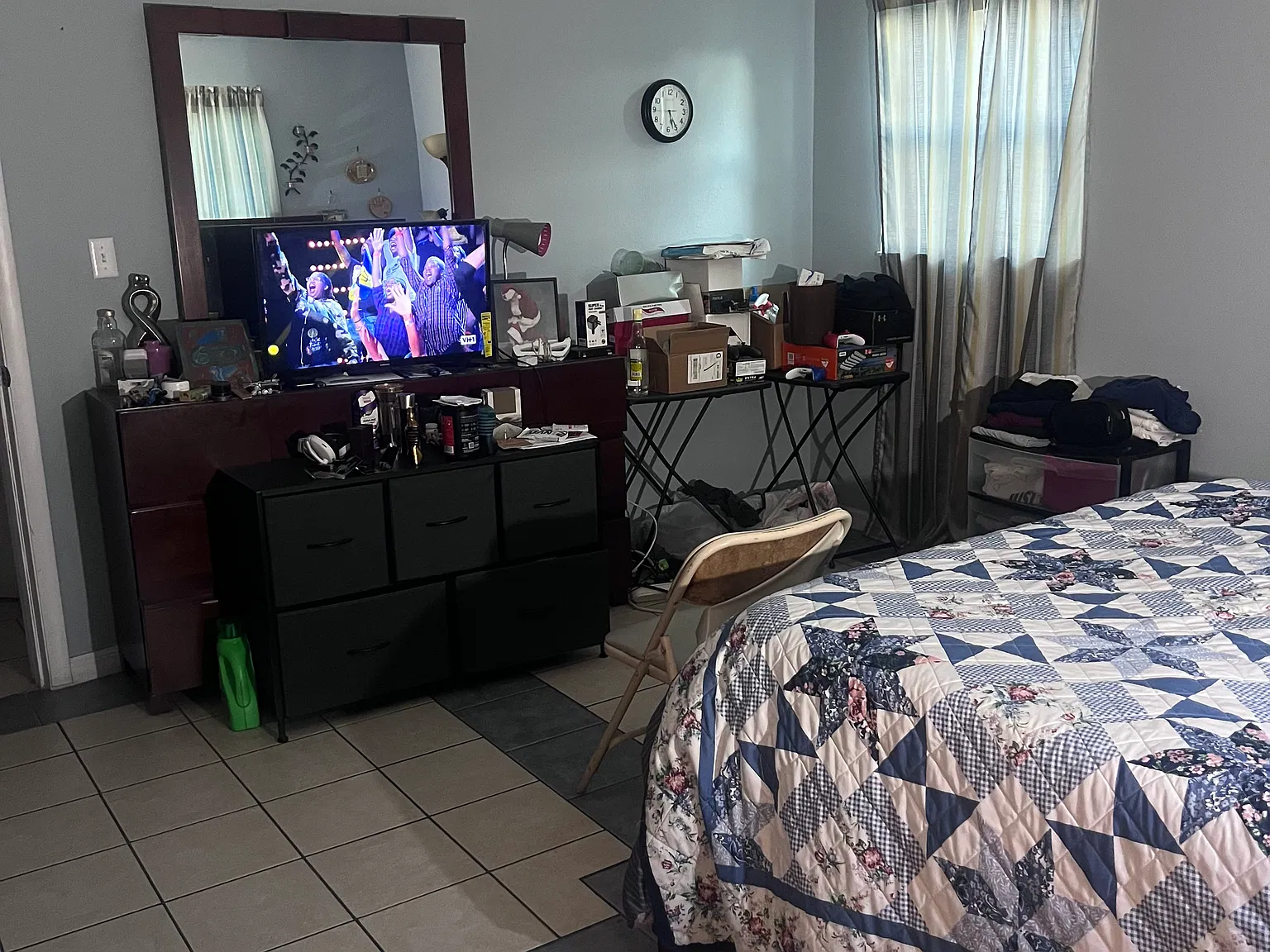 4 bed, 1726 sqft, $1,100 — Photo 4
