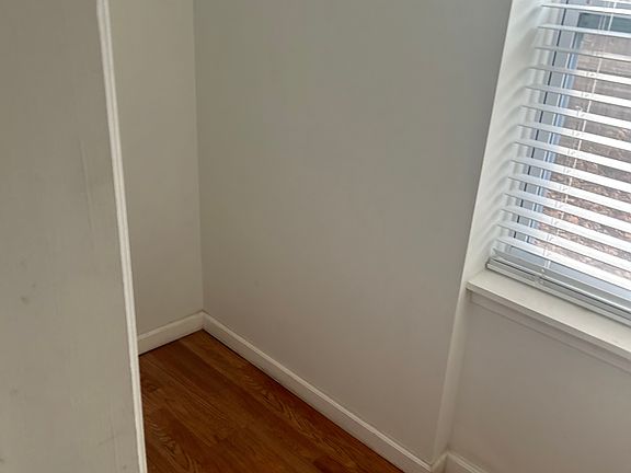 4th image of 507 Curry Ave APT 4
