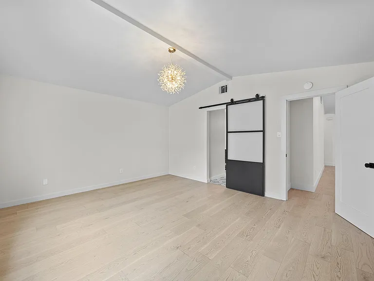 8708 Huebinger Pass — Photo 16