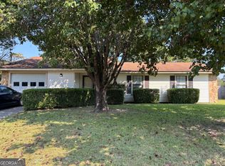 409 Fieldstone Rd, Warner Robins, GA 31093