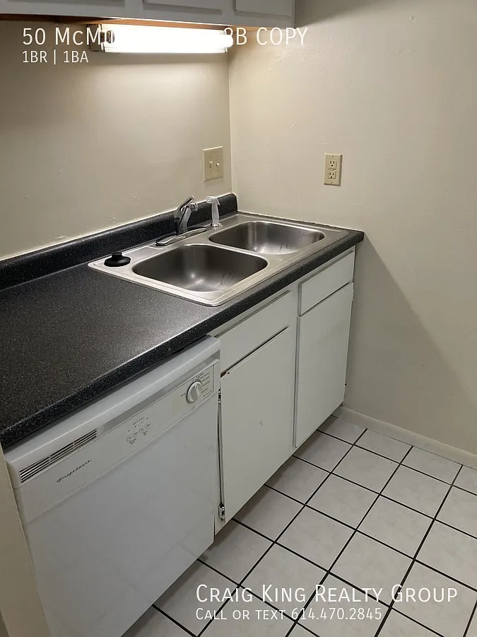 1 bed, 500 sqft, $985 — Photo 4