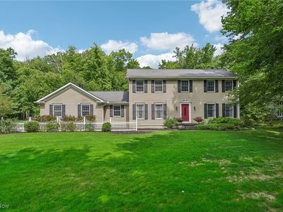 8700 Lake In The Woods Trl, Chagrin Falls, OH, 44023