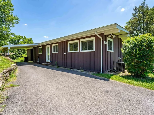 744 Kendall Ridge Pl, Morgantown, WV 26501