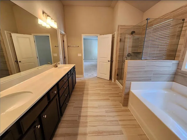 3078 Ivy Crossing Dr — Photo 17