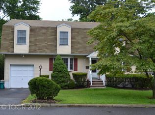 142 Vincent St, Hillsdale, NJ 07642